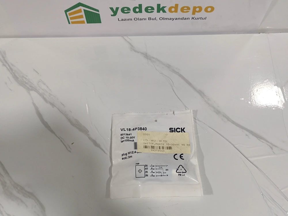 SICK VL18-4P3840 ( PHOTOELECTRIC SENSOR )