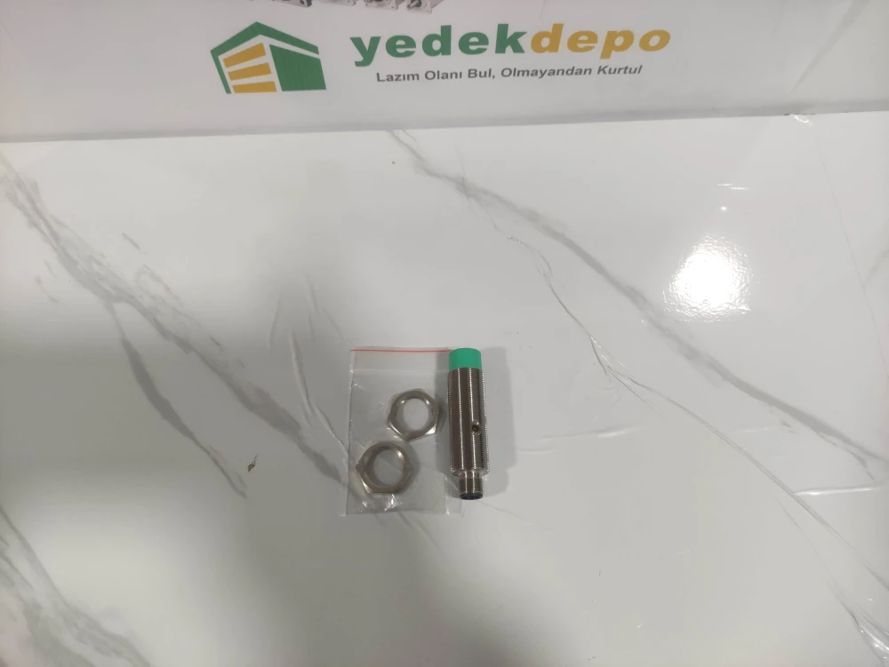 PEPPERL+FUCHS NBN8-18GM60-A2 -V1 ( İndüktif Sensör )