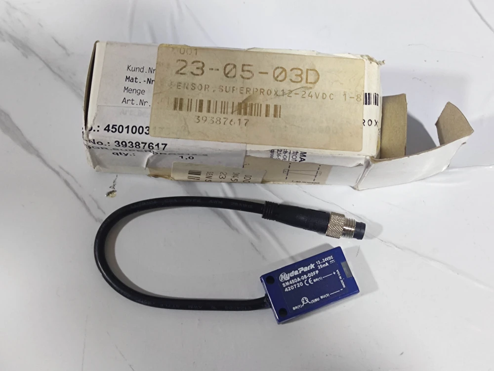 HYDEPARK SM450A-08-00FP ( Ultrasonik sensör. Fedex/DHL ile ücretsiz kargo )