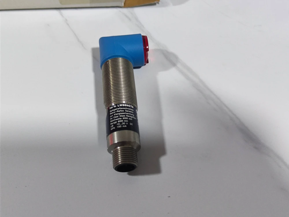 NWENGLOR LW86NCT3 ( Reflektörlü Sensör üniversal )