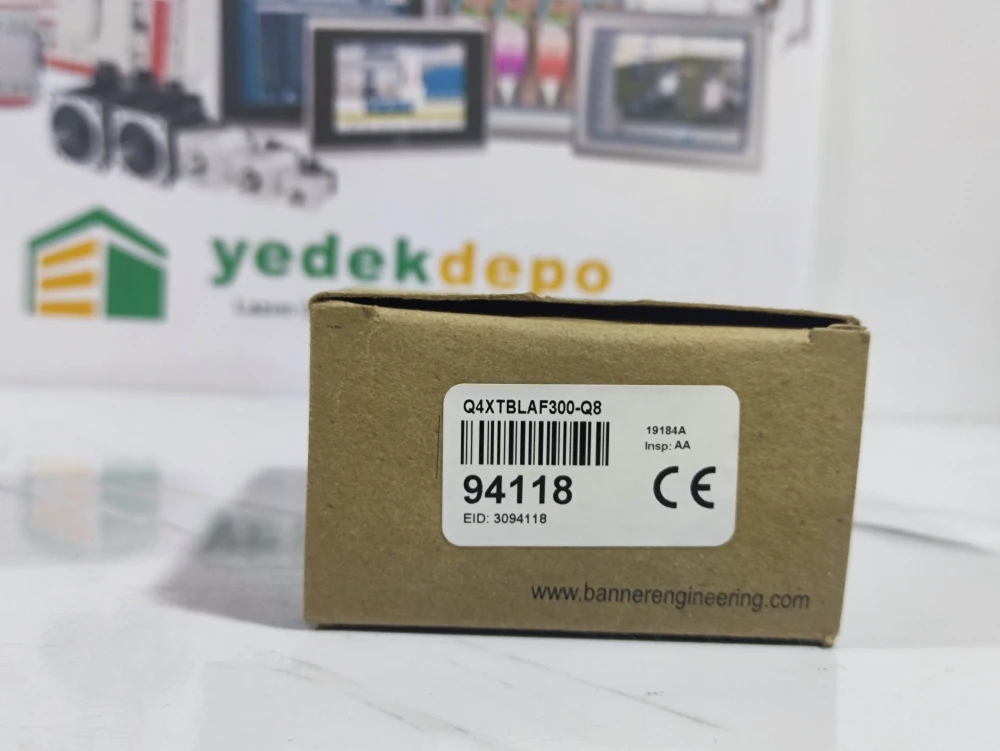 BANNER Q4XTBLAF300-Q8 ( Fotoelektrik Sensör, Lazer, 300mm Menzil, 30VDC, NPN/PNP, M12, Q4X Serisi )