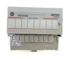 ALLEN BRADLEY 1794-OW8 8 Isolated Relay Output Module        